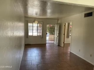 Photo #6: 7004431 Listing 