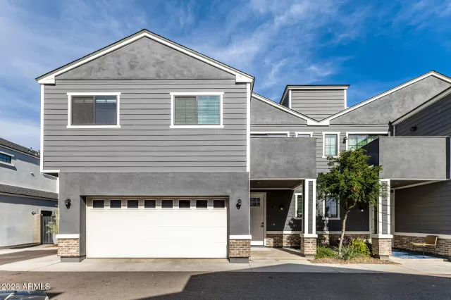 MLS: 7004484 Condo For Sale