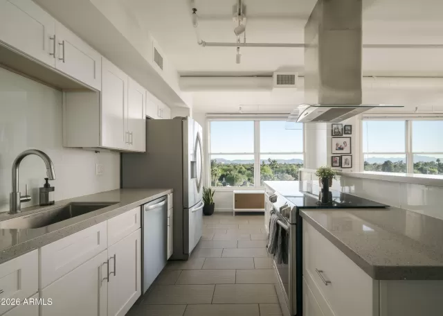 MLS: 7004510 Condo For Sale