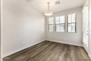 Photo #5: 7004534 Listing 