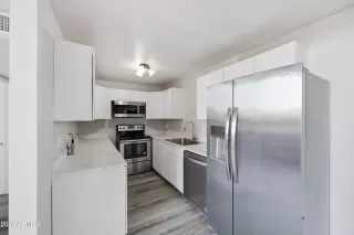 Photo #1: 7004566 Listing 