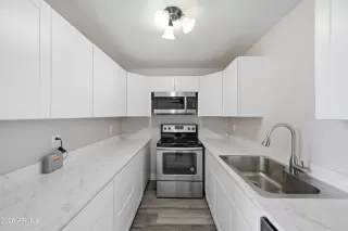 Photo #5: 7004566 Listing 