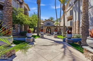 Photo #3: 7004876 Listing 