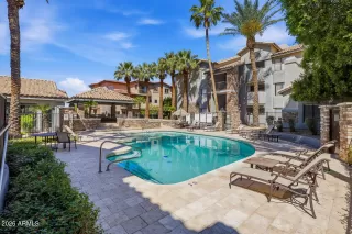 Photo #5: 7004876 Listing 