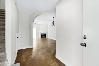 Photo #2: 7004898 Listing 