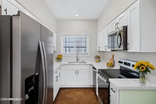 Photo #6: 7004898 Listing 