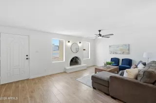 Photo #5: 7004902 Listing