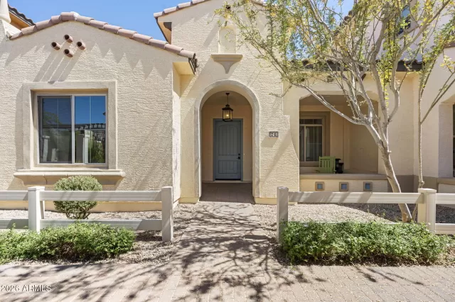 MLS: 7004952 Condo For Sale