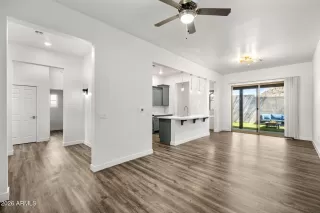 Photo #4: 7004952 Listing 