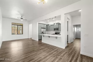 Photo #5: 7004952 Listing 