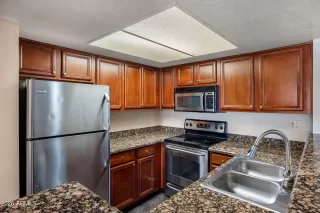 Photo #4: 7004973 Listing