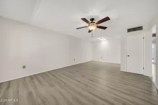 Photo #6: 7005167 Listing 