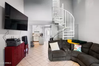 Photo #3: 7005312 Listing