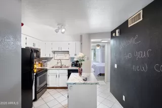 Photo #5: 7005312 Listing