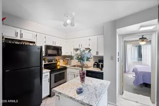 Photo #6: 7005312 Listing