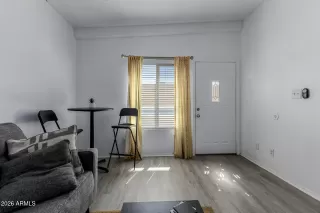 Photo #3: 7005332 Listing