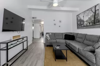 Photo #6: 7005332 Listing