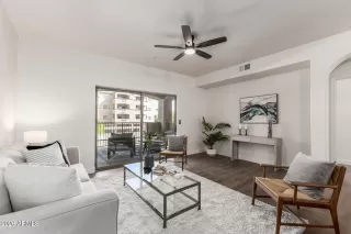 Photo #5: 7005423 Listing