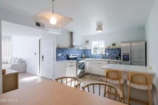 Photo #2: 7005436 Listing 