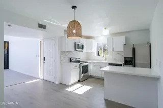 Photo #1: 7005437 Listing 