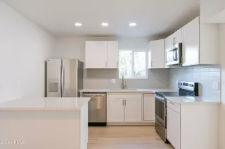 Photo #2: 7005438 Listing 