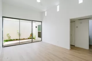 Photo #5: 7005438 Listing 