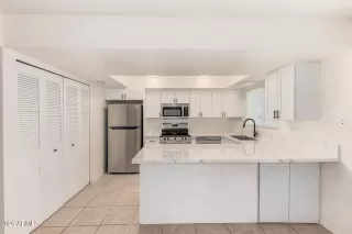 Photo #1: 7005490 Listing