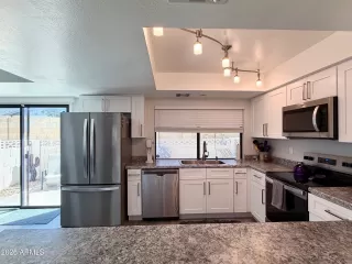 Photo #3: 7005574 Listing 