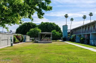 More Details about MLS # 7005873 : 1702 W TUCKEY LANE 103#103