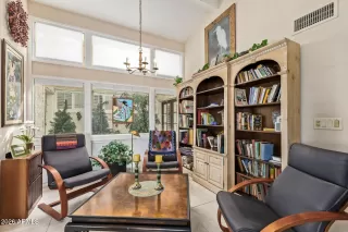 Photo #6: 7005887 Listing