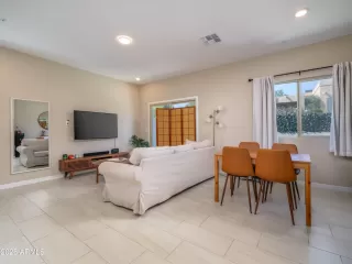 Photo #6: 7005919 Listing 