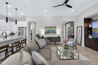 Photo #3: 7005969 Listing 