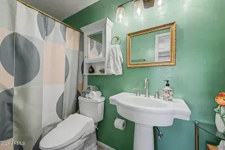 Photo #5: 7006148 Listing
