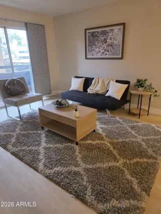 Photo #2: 7006354 Listing 