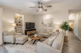 Photo #5: 7006417 Listing 