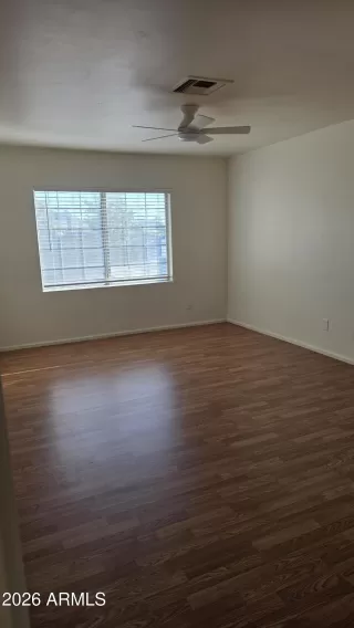 Photo #5: 7006431 Listing 