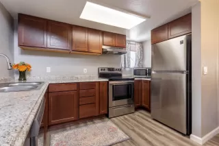 Photo #6: 7006463 Listing 