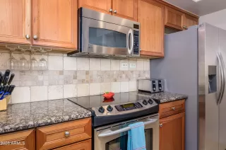 Photo #3: 7006561 Listing 