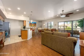 Photo #5: 7006561 Listing 