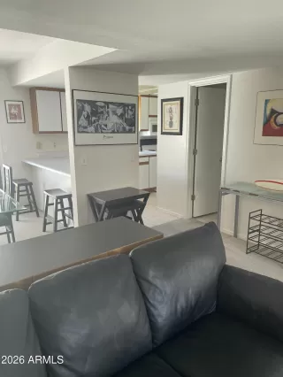 Photo #3: 7006759 Listing 