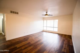 Photo #2: 7006781 Listing 