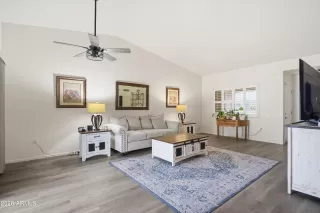 Photo #4: 7006824 Listing 