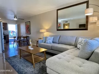 Photo #2: 7006863 Listing 