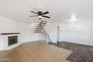 Photo #4: 7006991 Listing 