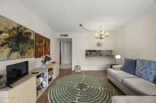 Photo #3: 7007107 Listing 