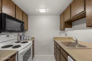 Photo #6: 7007107 Listing 