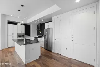 Photo #5: 7007253 Listing 