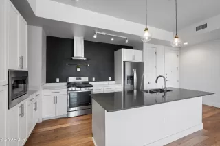 Photo #6: 7007253 Listing 