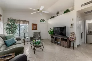 Photo #4: 7007302 Listing 