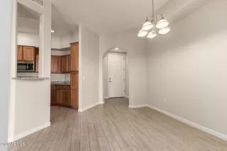 Photo #5: 7007461 Listing 